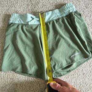 Patagonia XS nine trails shorts